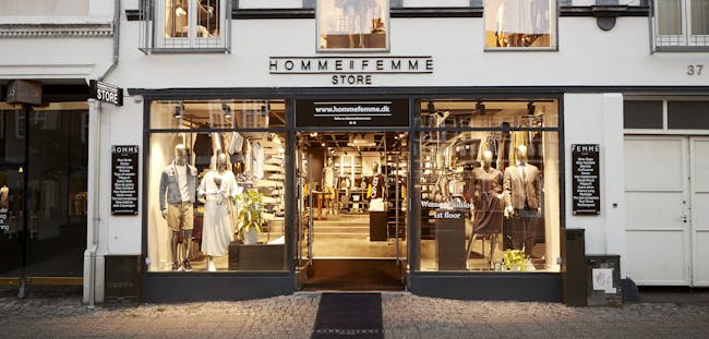 Erobring krænkelse fløjl Køb den absolutte hotteste tøjbutik i Horsens sælges - Saxis Virksomhedsbørs