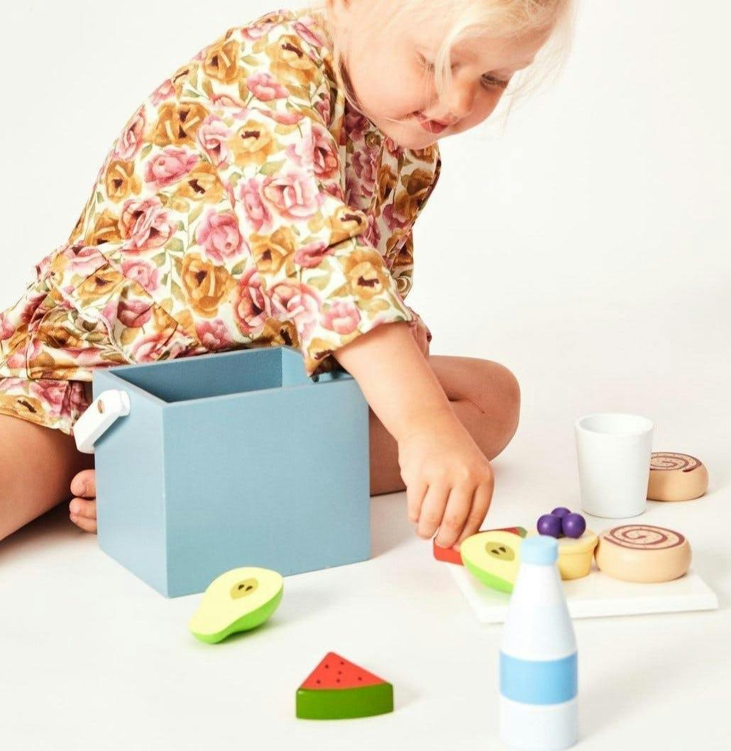 13 år gammel webshop salg af legetøj, udstyr til mor barn - 2020 og 2021 har omsætningen været DKK 3,5 mio ex moms.